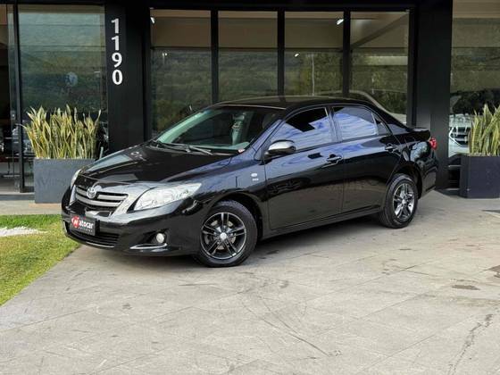 TOYOTA COROLLA 1.6 XLI 16V GASOLINA 4P AUTOMÁTICO TOYOTA COROLLA 1.6 XLI 16V GASOLINA 4P AUTOMÁTICO